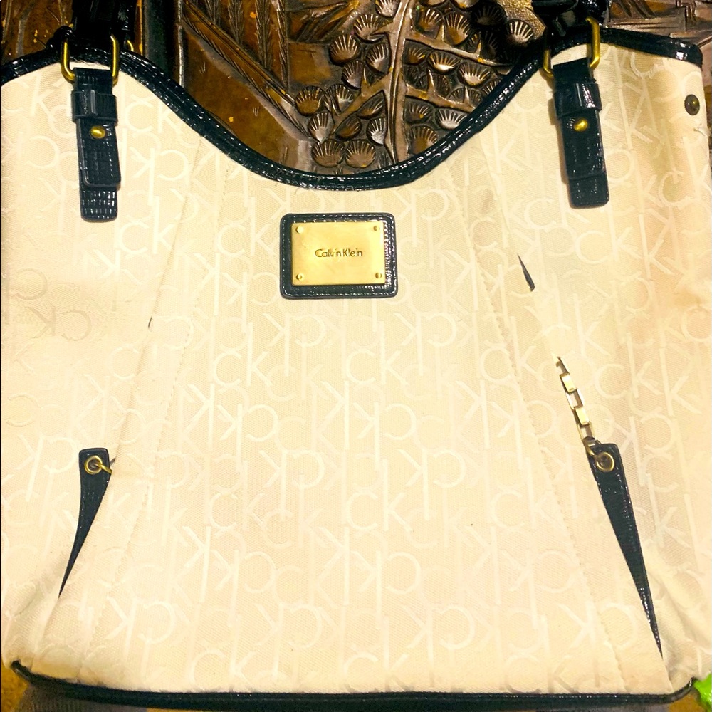White/creme Calvin Klein purse .